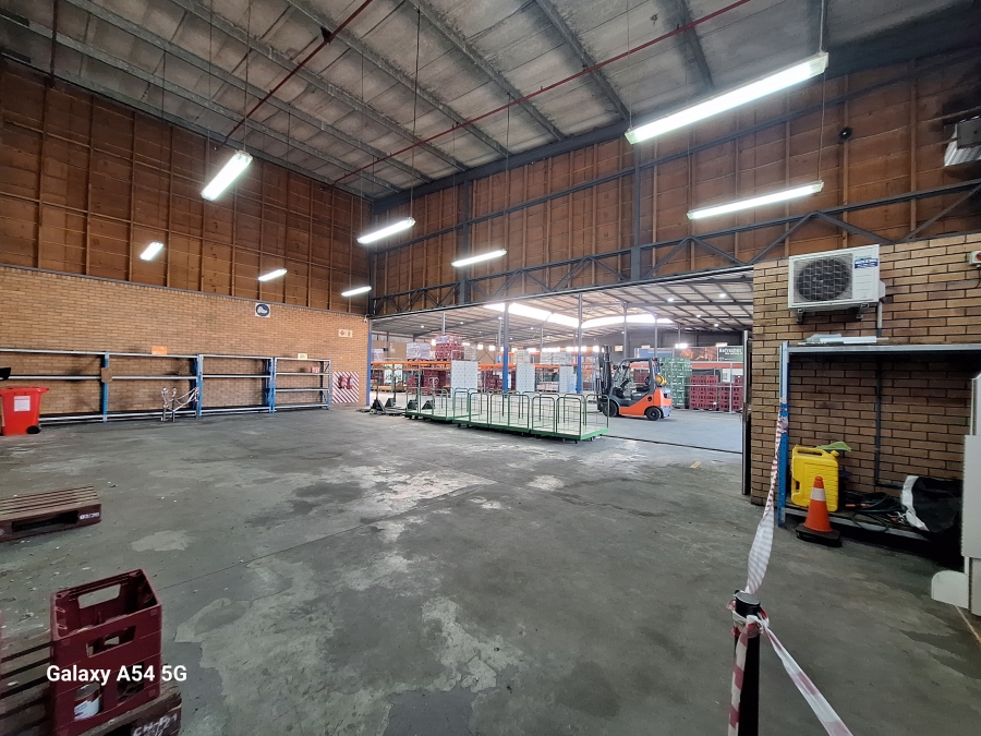 To Let Commercial Property for Rent in Ottery Western Cape
